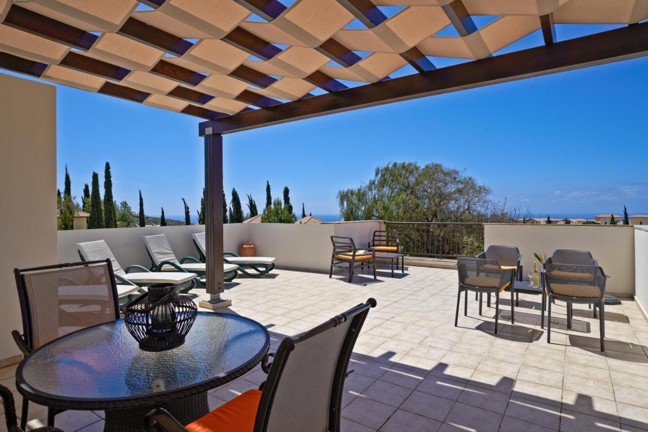 3 Bedroom Villa Madelini With Private Pool, Aphrodite Hills Resort Kouklia Bagian luar foto