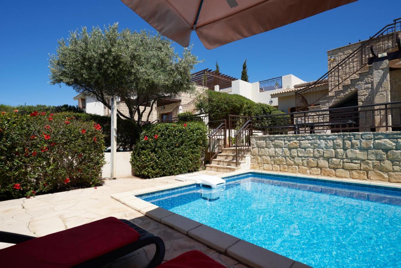 3 Bedroom Villa Madelini With Private Pool, Aphrodite Hills Resort Kouklia Bagian luar foto