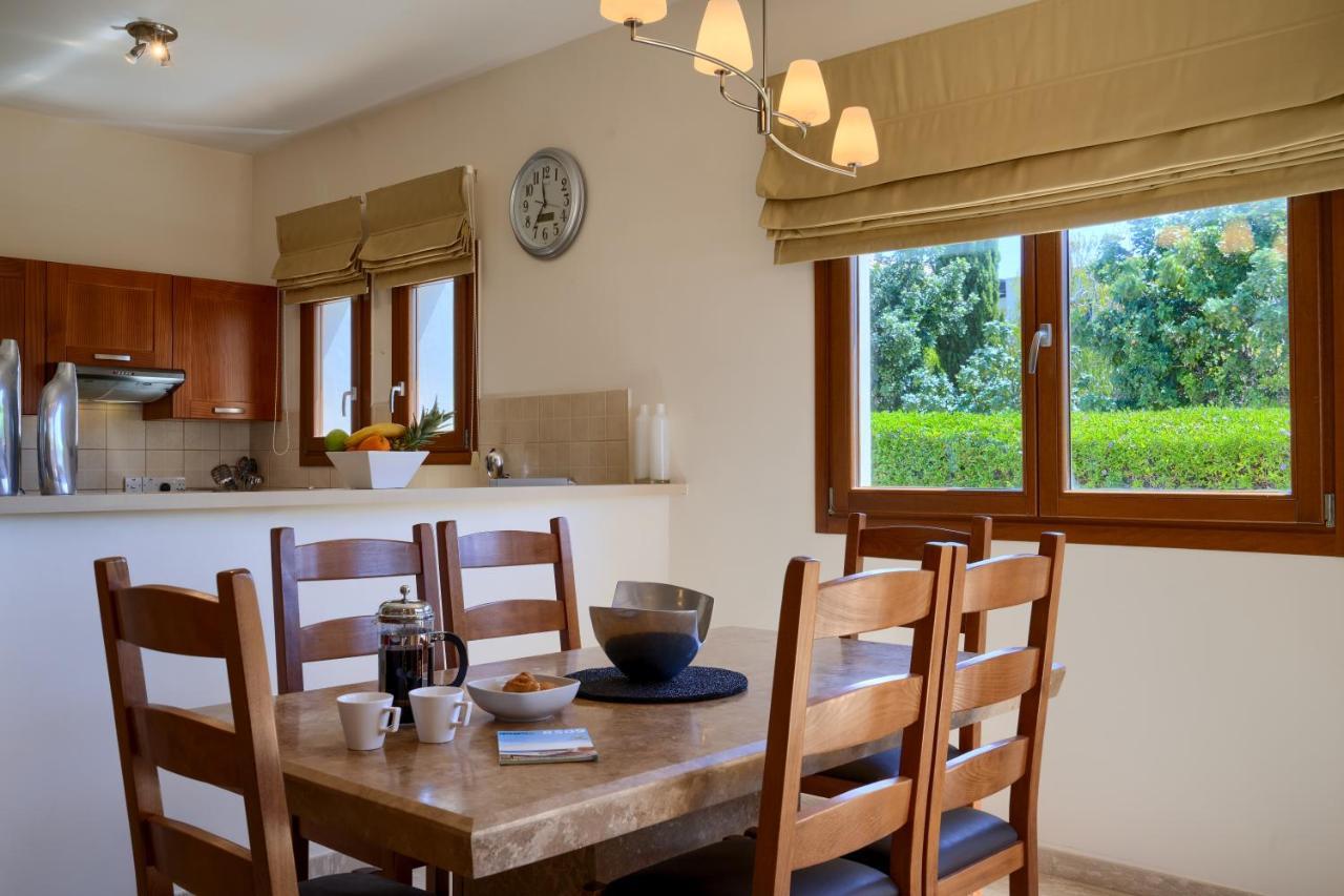 3 Bedroom Villa Madelini With Private Pool, Aphrodite Hills Resort Kouklia Bagian luar foto